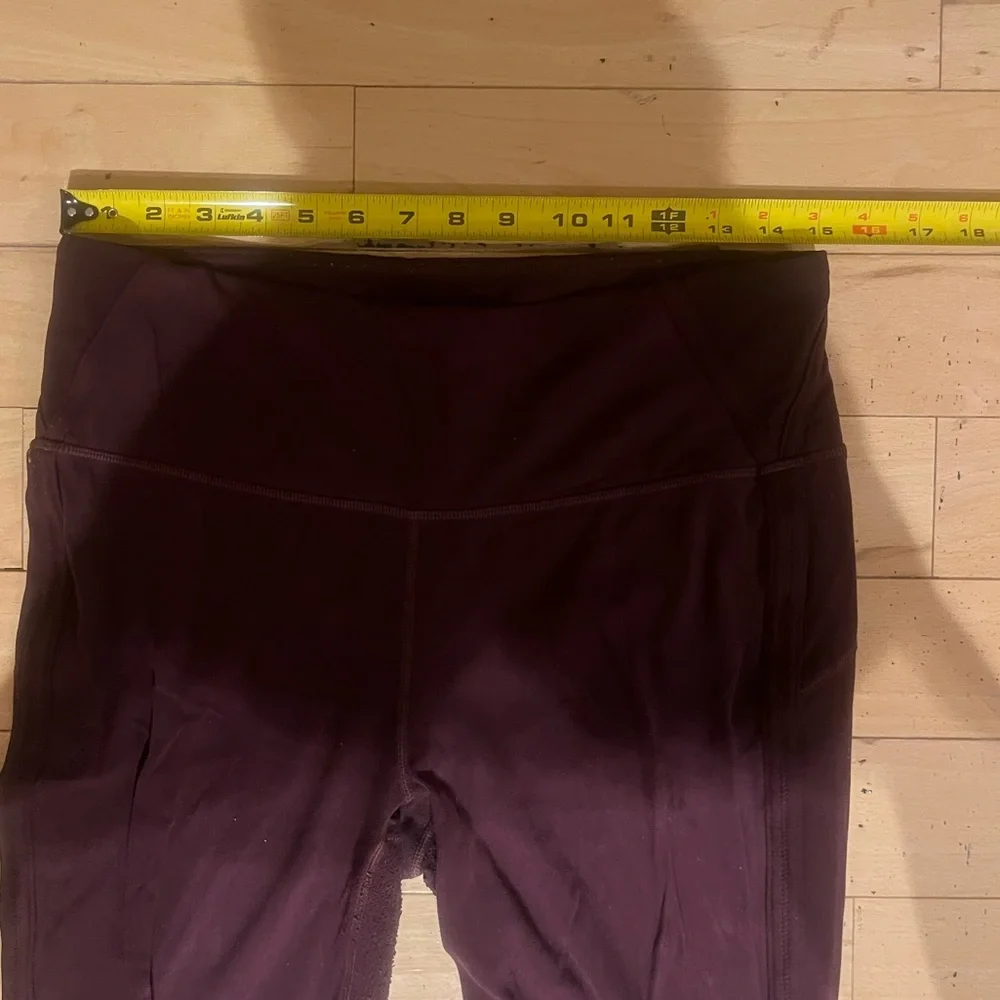 Athleta High-Rise Powervita Peekaboo 7/8 Tight in Maroon - Picture 11 of 14